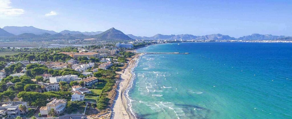 Villa Bonaire 42 y Villa Bonaire 43 en venta en Bonaire Hills. Diseóadas para las vistas, construidas para vivir