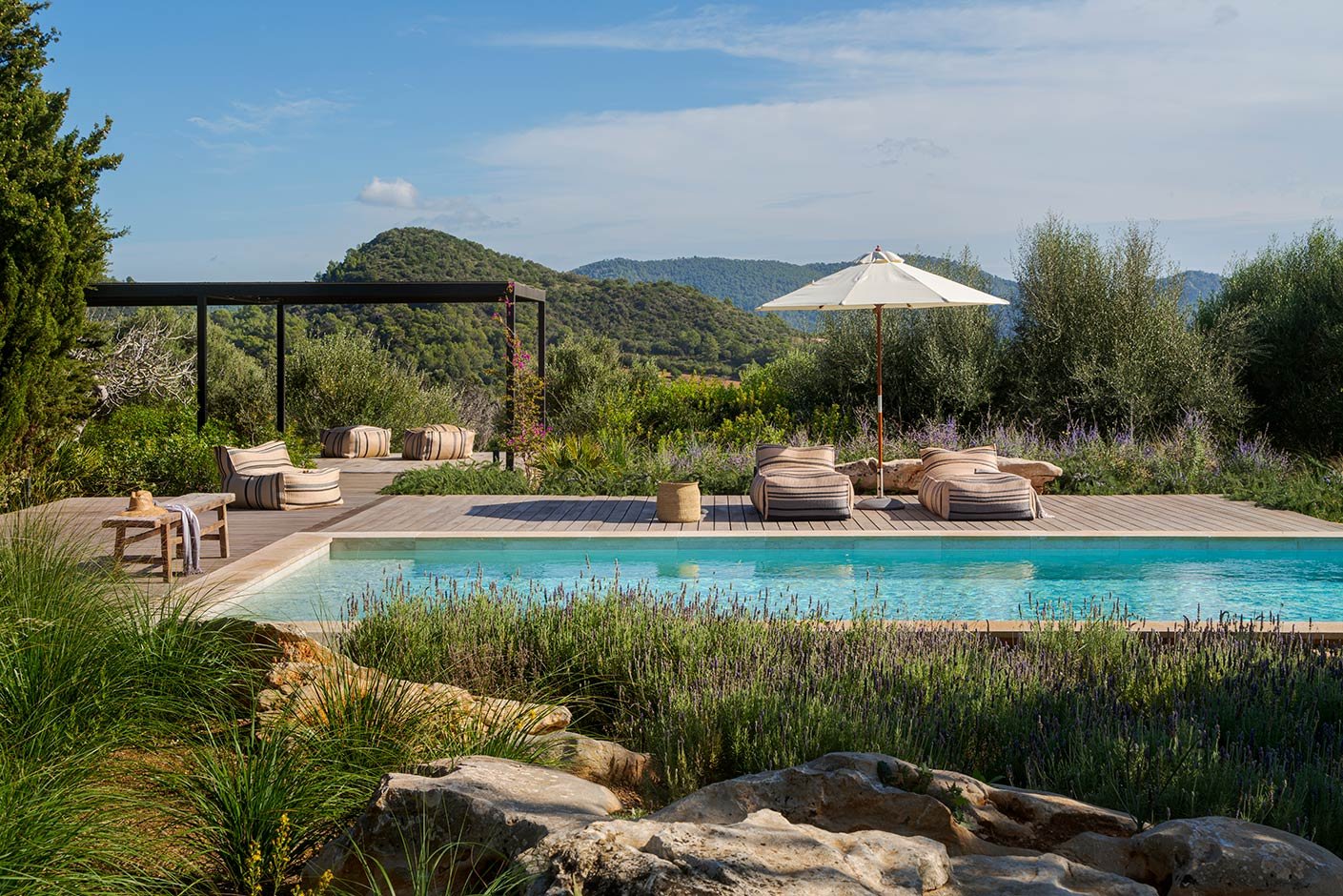 Ventajas de tener un jardín bien diseñado en su villa mallorquina